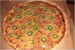 Pizza al kiwi foto tratta da internet